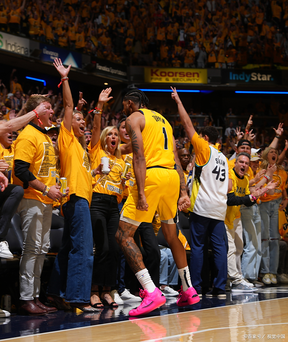 关于洛杉矶湖人发布备战花絮，今晚遗憾出局，NBA总决赛任务艰巨，更衣室氛围转暖的信息爱游戏APP